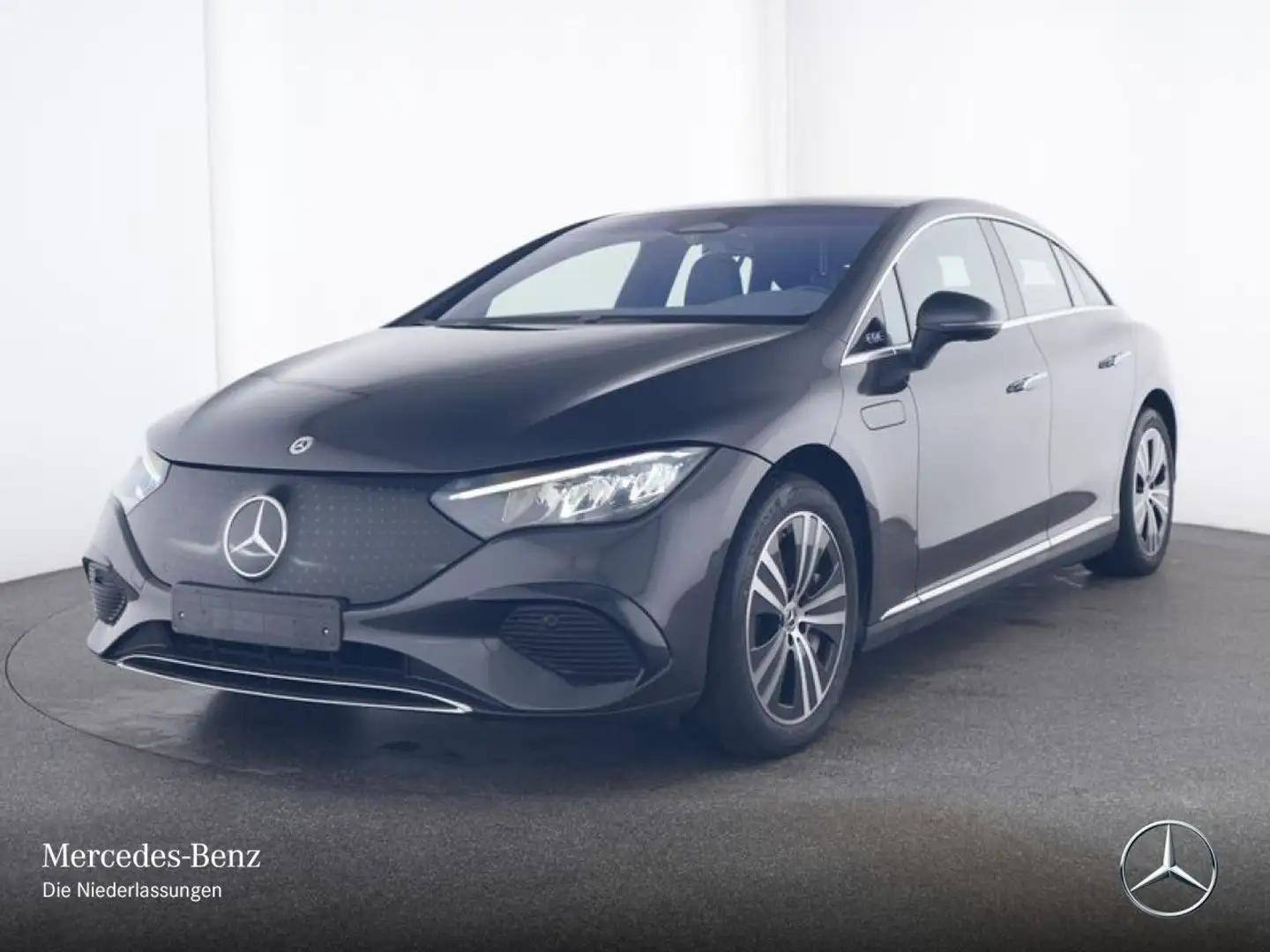 Mercedes-Benz EQE 300 Avantgarde Airmat Pano Burmester Distr. Gris - 2