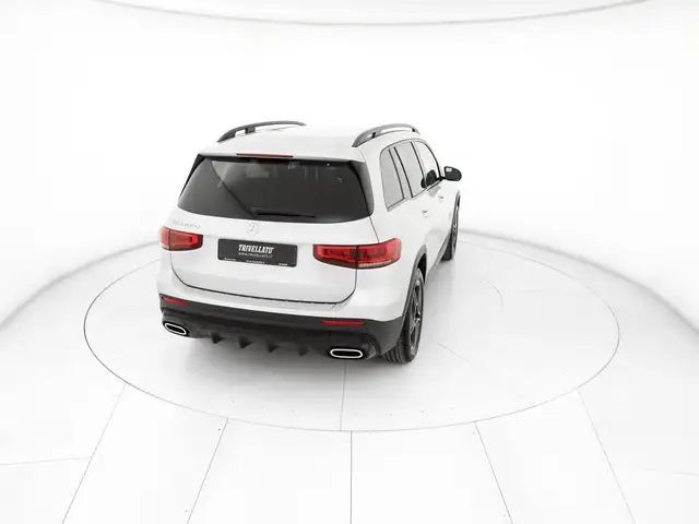 Mercedes-Benz GLB view 6