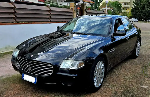 Maserati Quattroporte