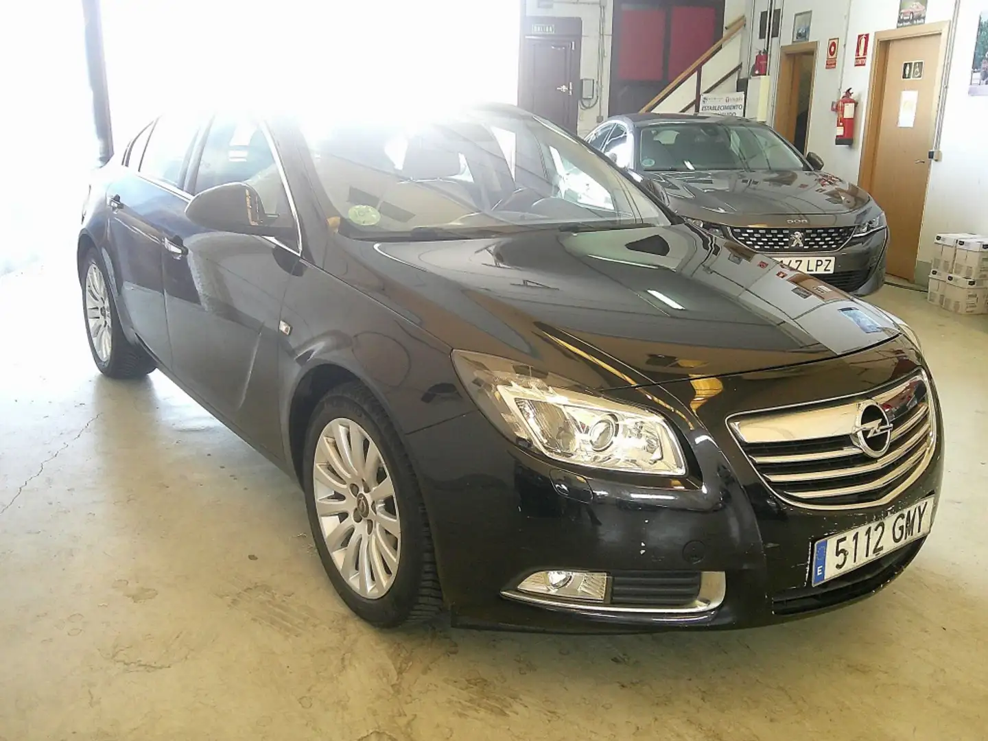 Opel Insignia 1.8 Cosmo Negro - 2