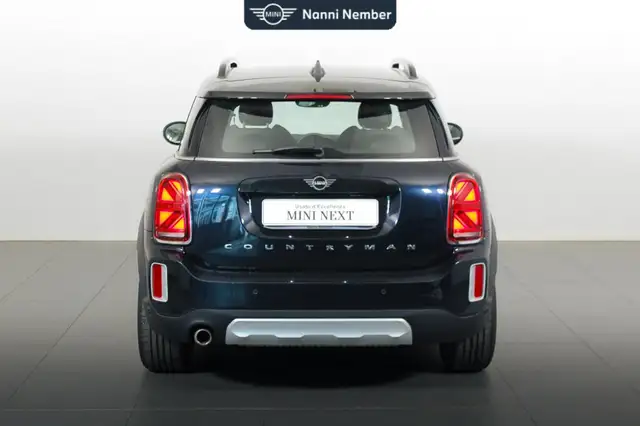 Mini Cooper Cooper view 4