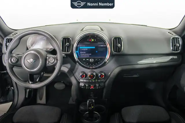 Mini Cooper Cooper view 10