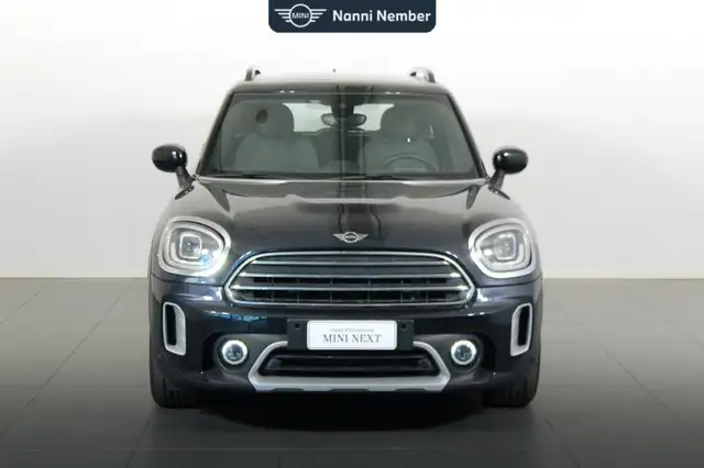 Mini Cooper Cooper view 2