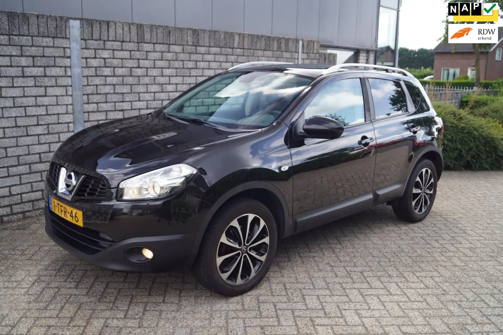 Nissan Qashqai 1.6 Connect Edition Panodak Navi Camera Clima Crui Nero - 1