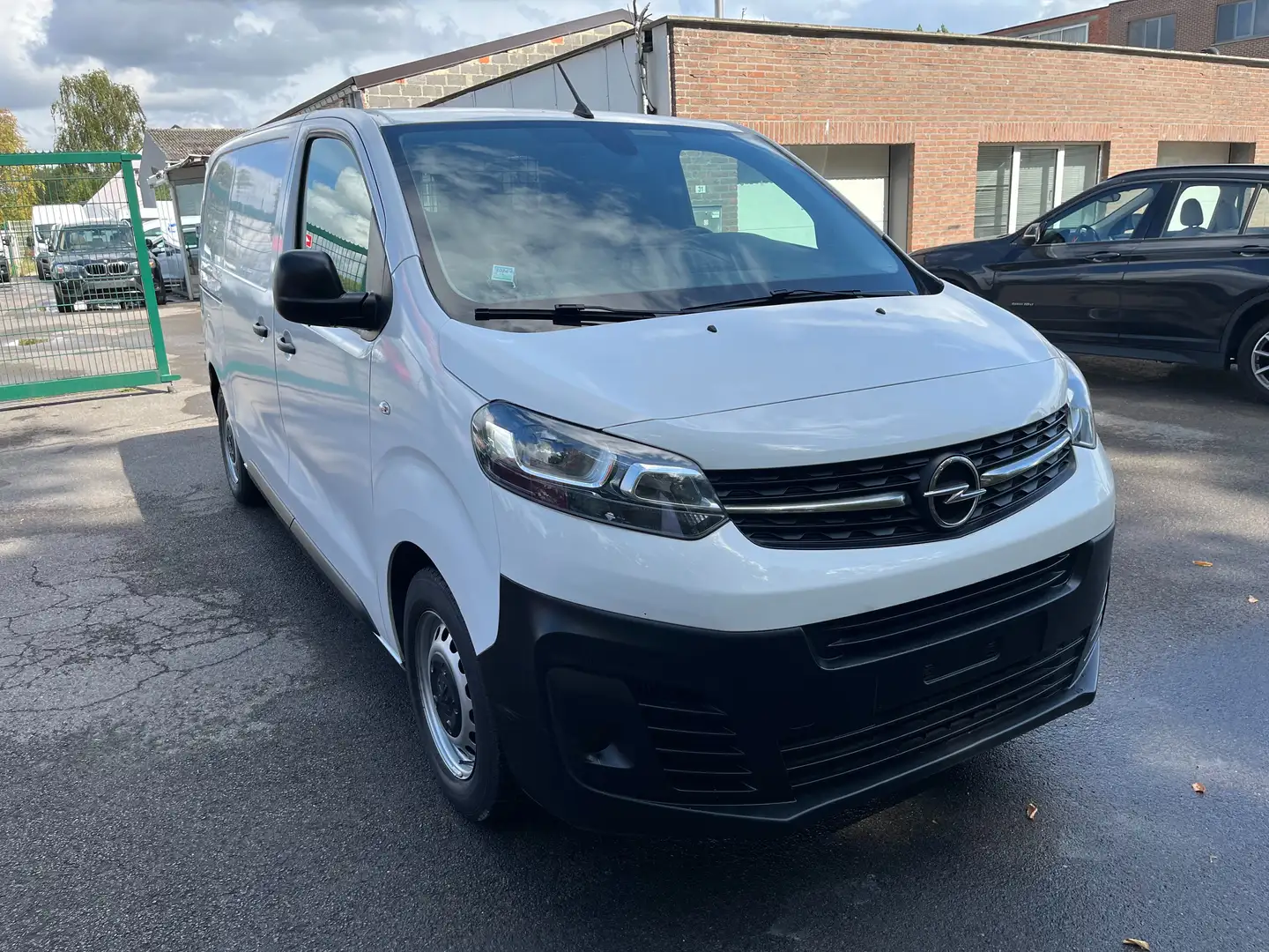 Opel Vivaro 1.5 AIRCO  13636€+BTW/AIRCO 2 schuifdeuren Blanc - 2