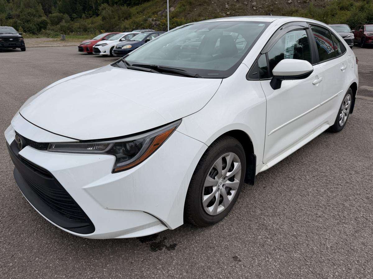 2025 Toyota Corolla LE CVT