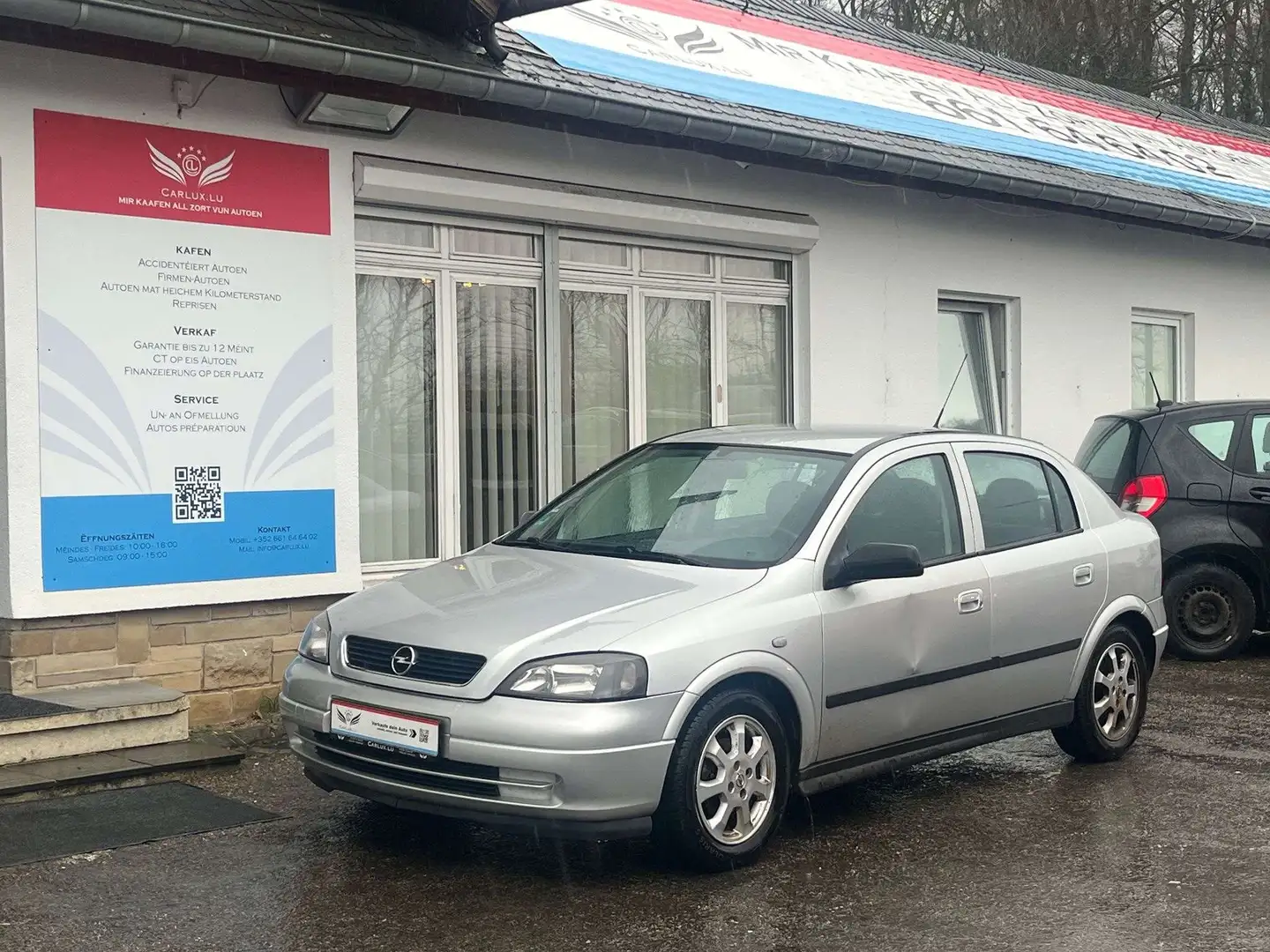 Opel Astra Astra 1.6 Njoy Silber - 1