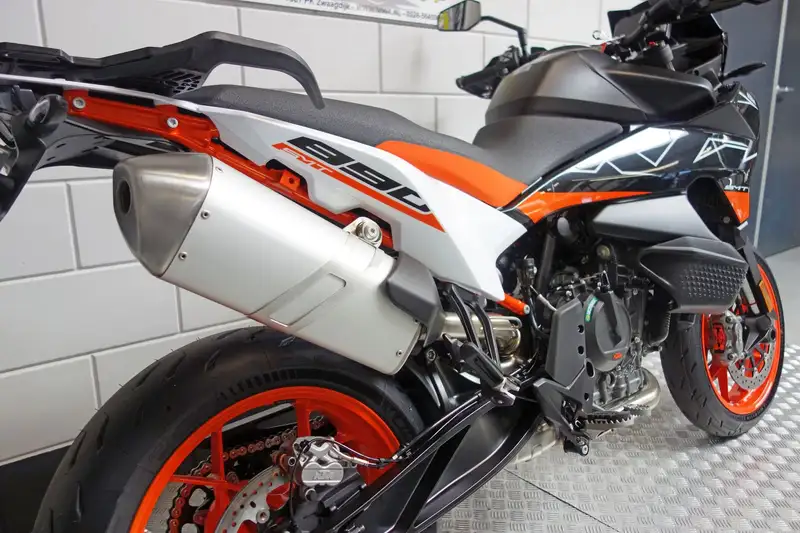 KTM 890 SMT - foto 4