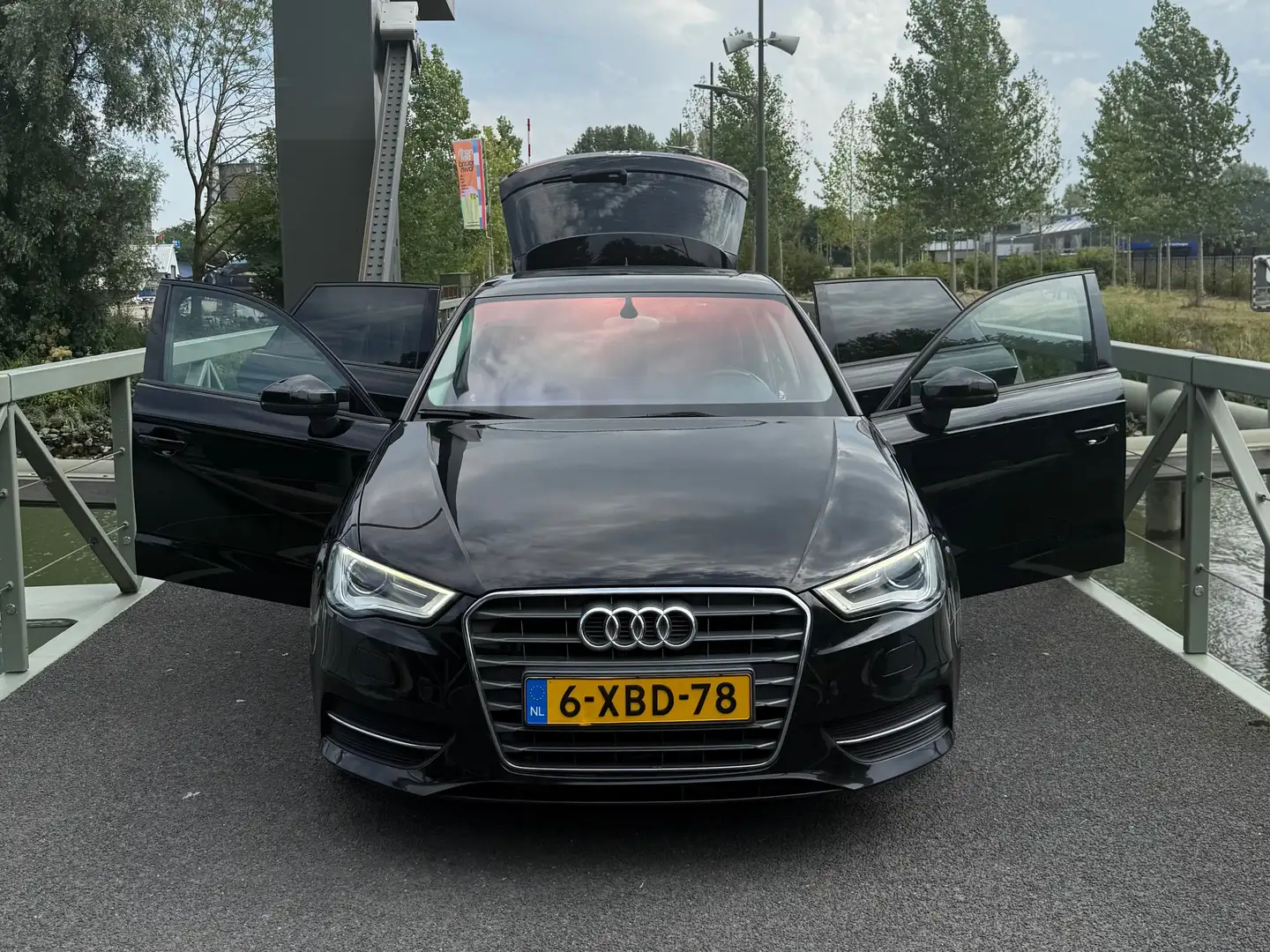 Audi A3 A3 1.4 TFSI Attr.PL+g-t Zwart - 1