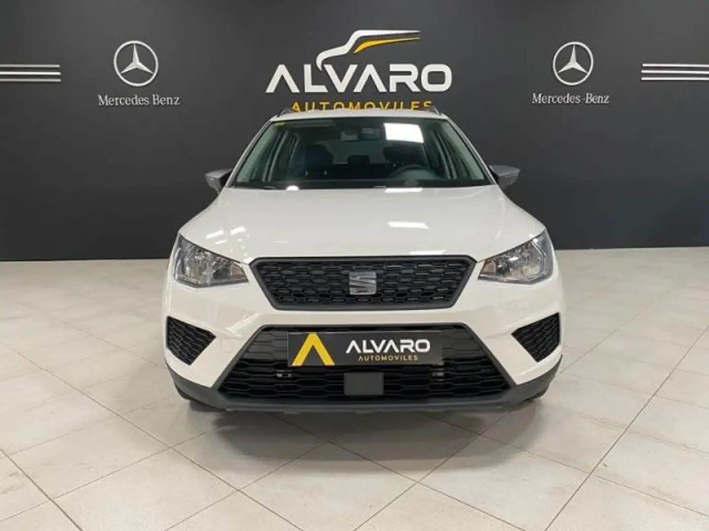 SEAT Arona 1.6 TDI CR 70 kW (95 CV) Start/Stop Reference Edit Blanco - 2