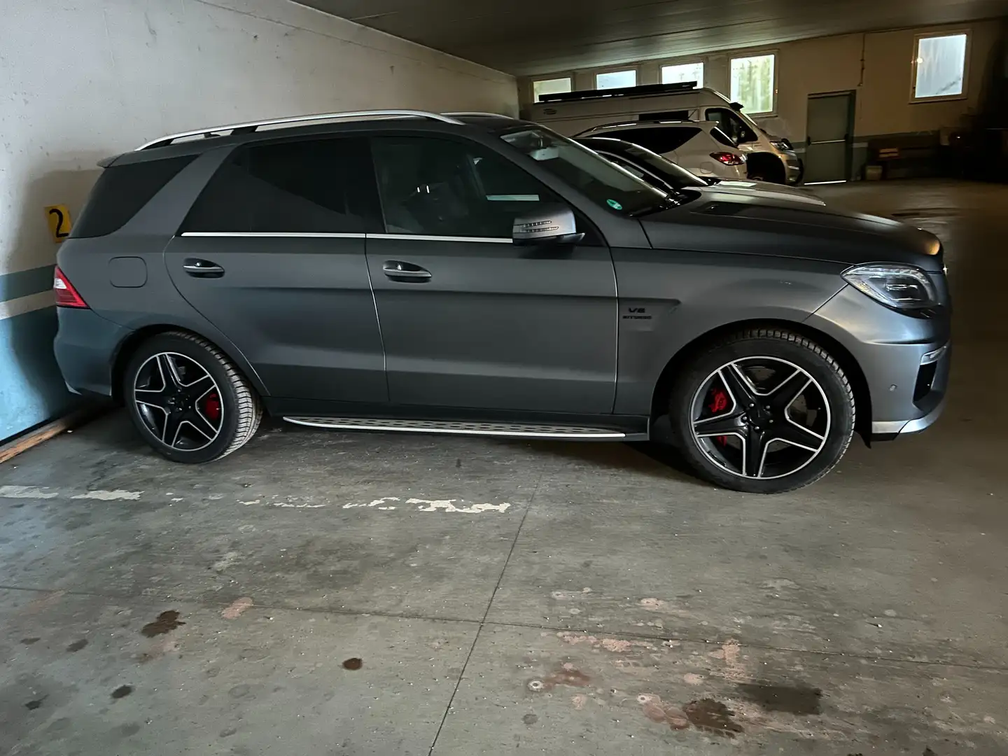 Mercedes-Benz ML 63 AMG ML 63 AMG Performance 4matic Silver - 1
