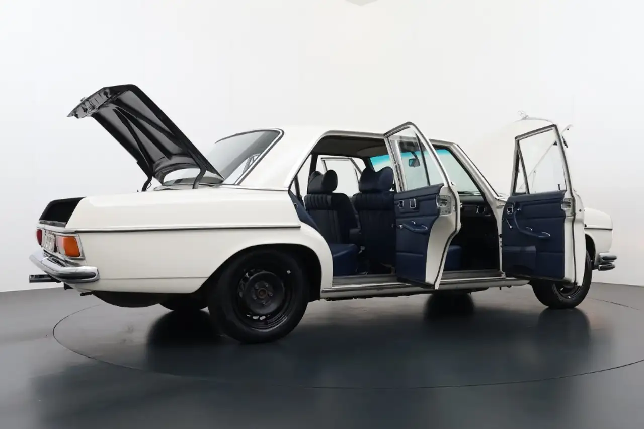 Mercedes-Benz 220 W114 -W115 250 6-Cilinder Schakelbak LPG Oldtimer!, foto 10