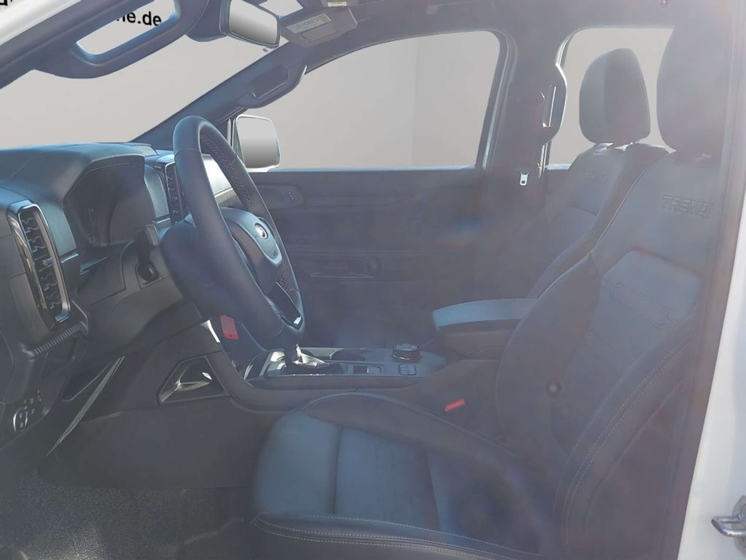 Fahrzeugabbildung Ford Ranger 2,0 l EcoBlue Doppelkabine Tremor *Winter*AHK*ATM - mit KI generiert/bearbeitet