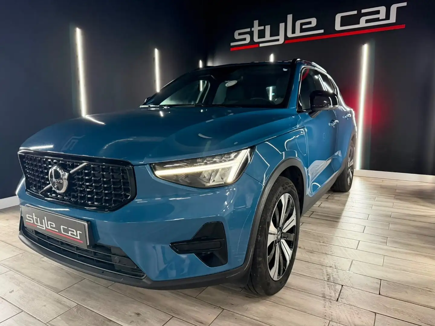 Volvo XC40 T5 Recharge Plus Dark Aut. Azul - 1