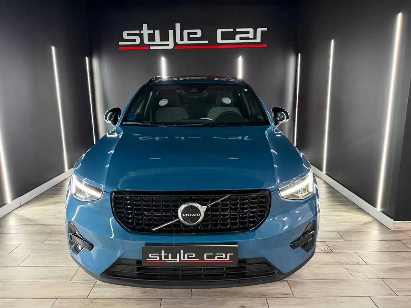 Volvo XC40 T5 Recharge Plus Dark Aut. Azul - 2
