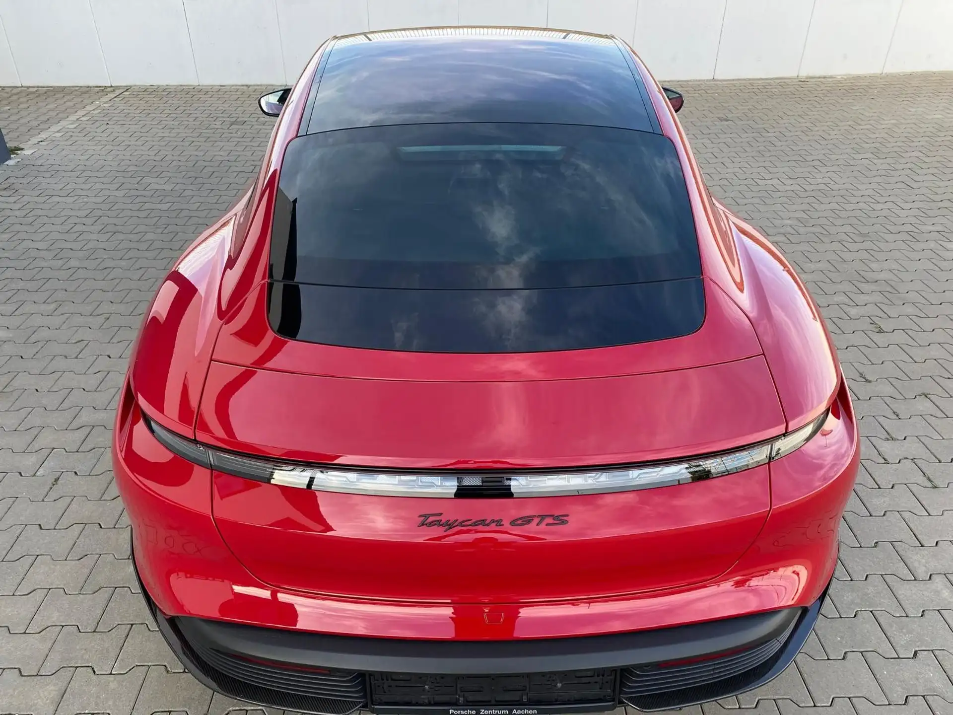 포르쉐 Porsche Taycan GTS 2022 빨강 사진 7