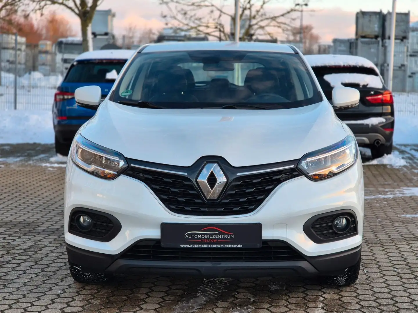 Renault Kadjar 1.3 TCe 140 Zen GPF Facelift Tempomat Weiß - 2