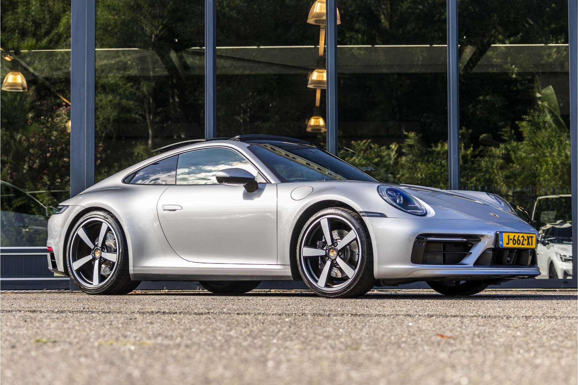 Porsche 992