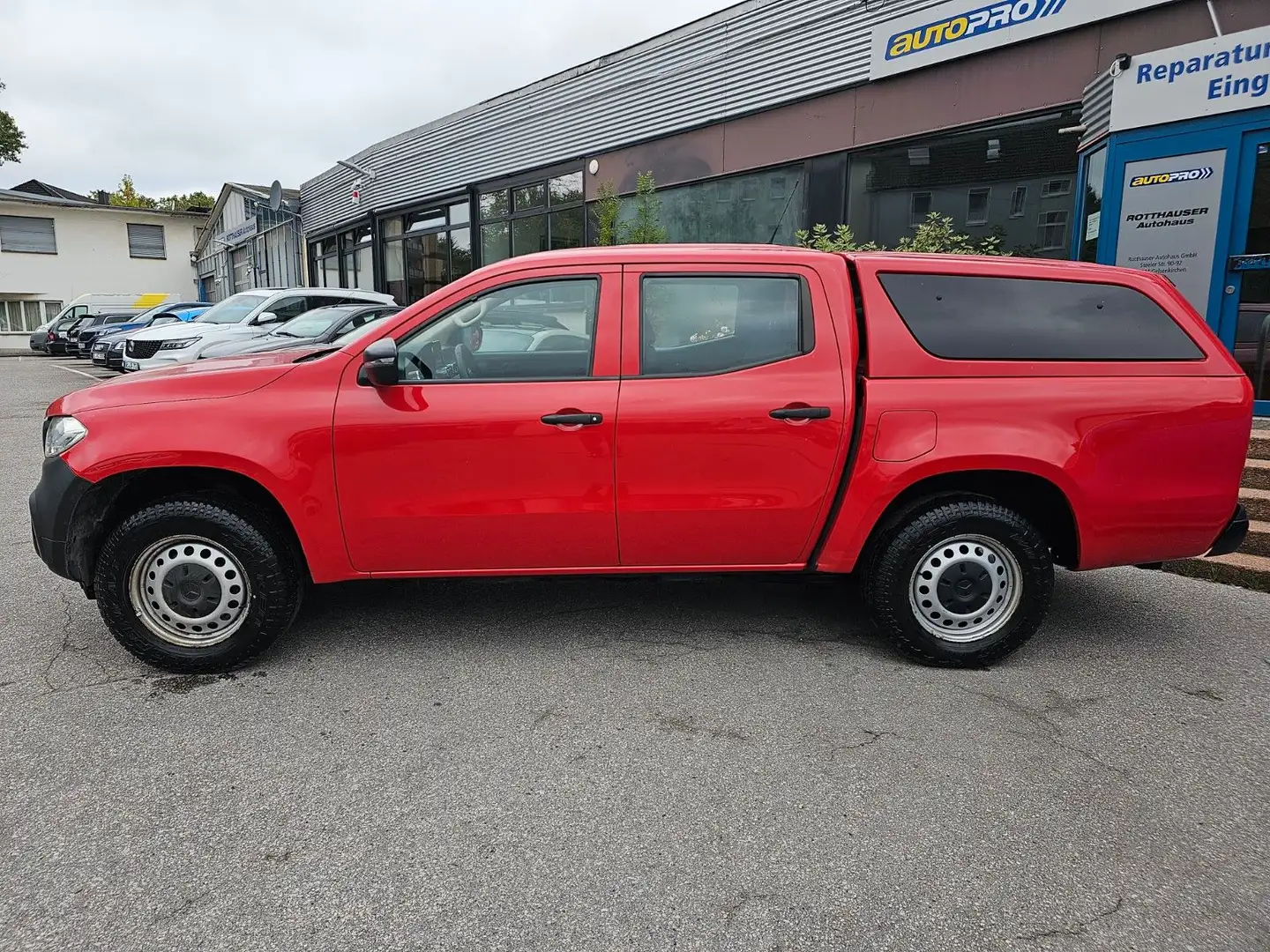 Mercedes-Benz X 250 Rouge - 2