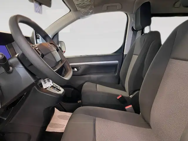 Citroen Spacetourer view 7