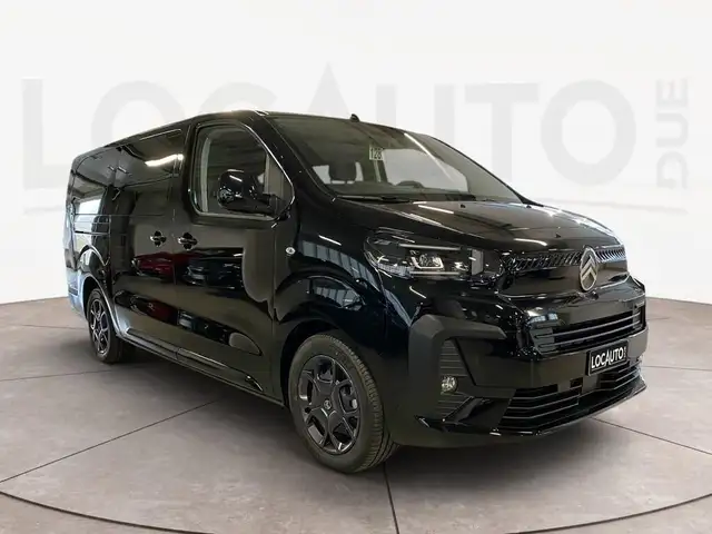 Citroen Spacetourer view 3