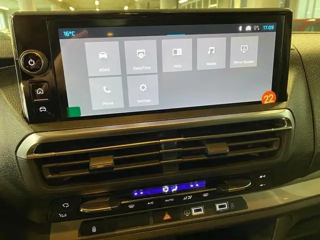Citroen Spacetourer view 11