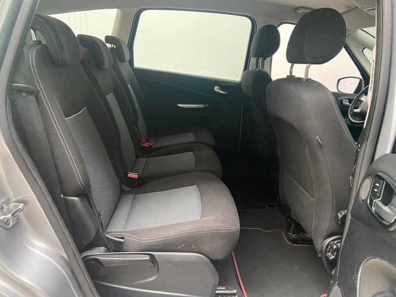 Ford S-Max Business 7-Sitzer Sitzheizung Navi PDC — photo 11