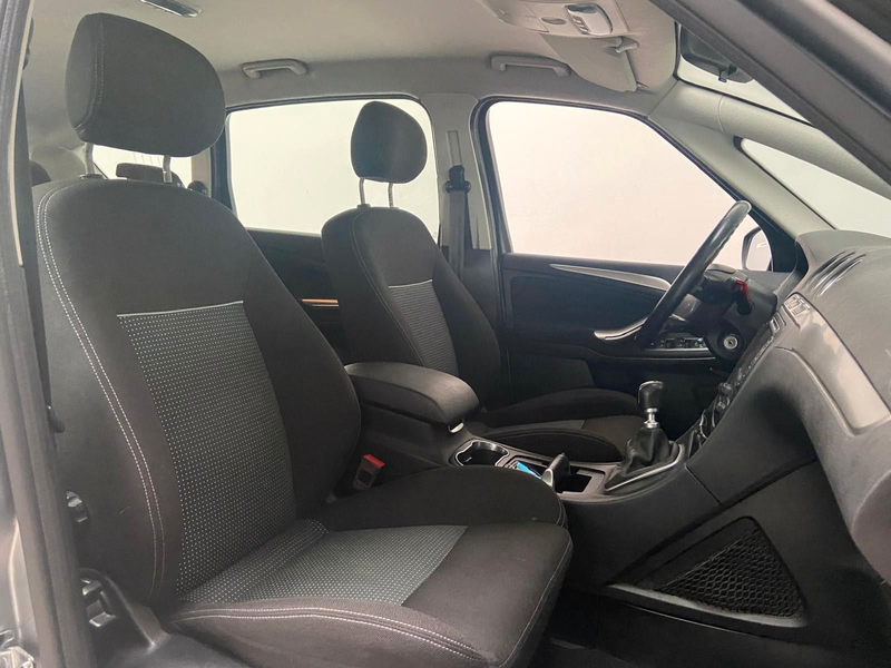 Ford S-Max Business 7-Sitzer Sitzheizung Navi PDC — photo 13