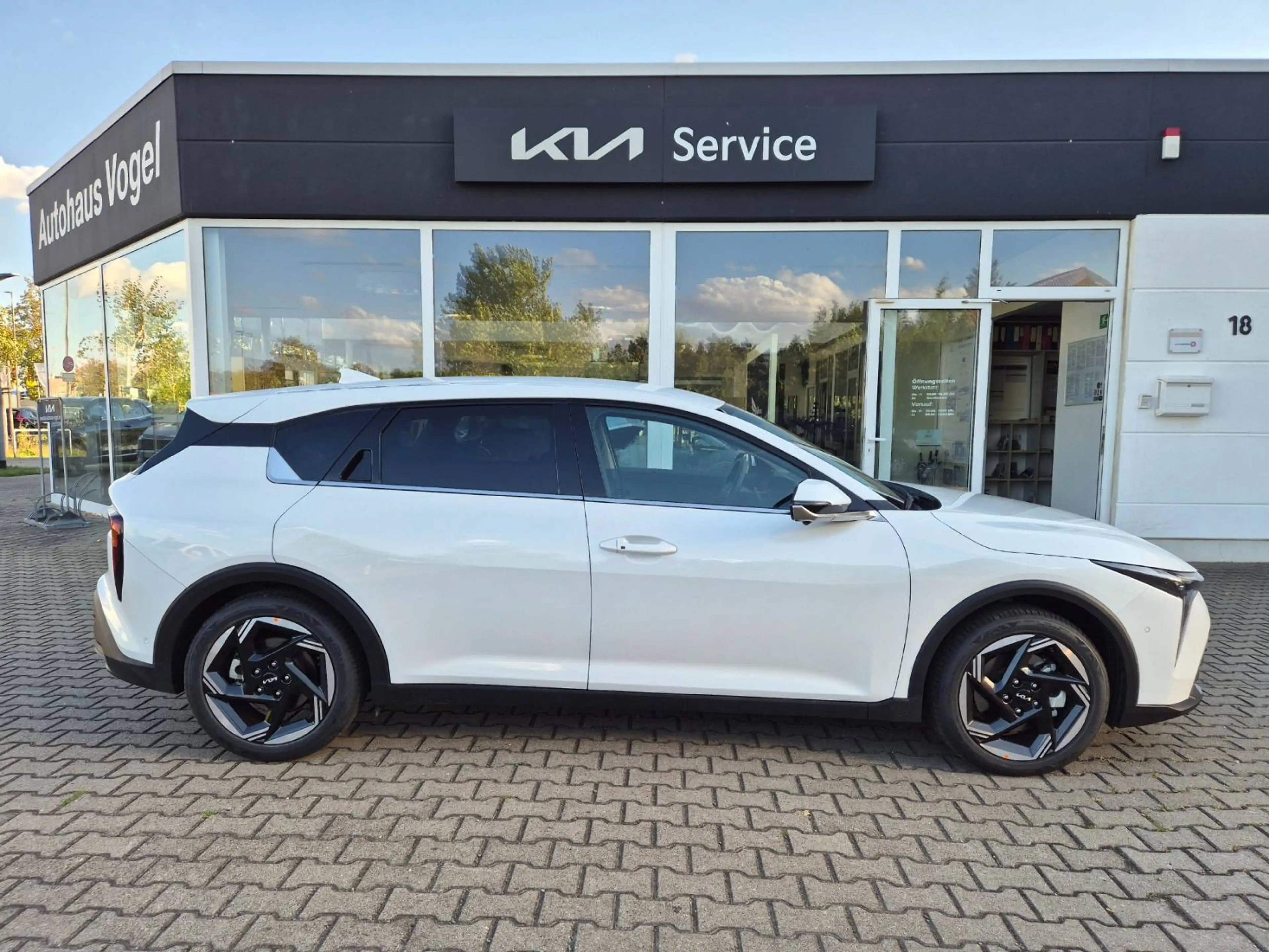 Kia K4 K4 1.6 T-GDI DCT7 150 OPF Spirit 360° Kamera — photo 5