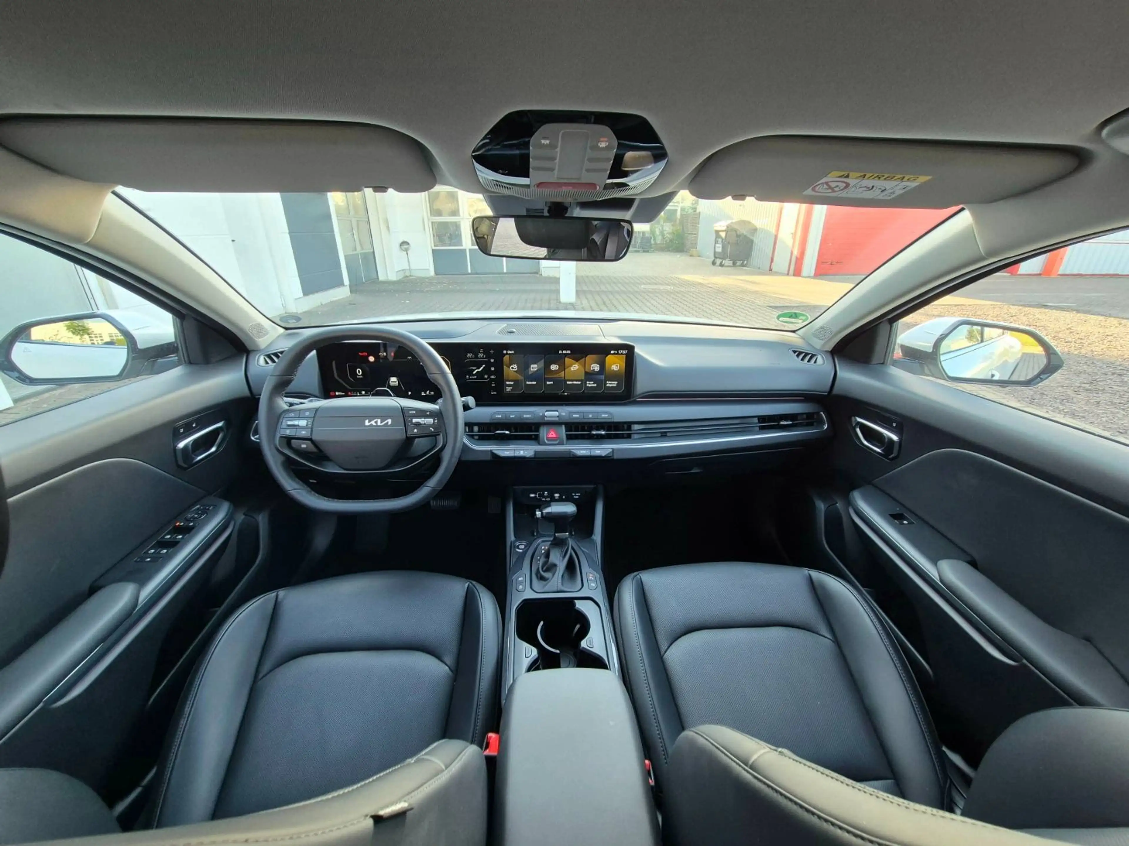 Kia K4 K4 1.6 T-GDI DCT7 150 OPF Spirit 360° Kamera — photo 12