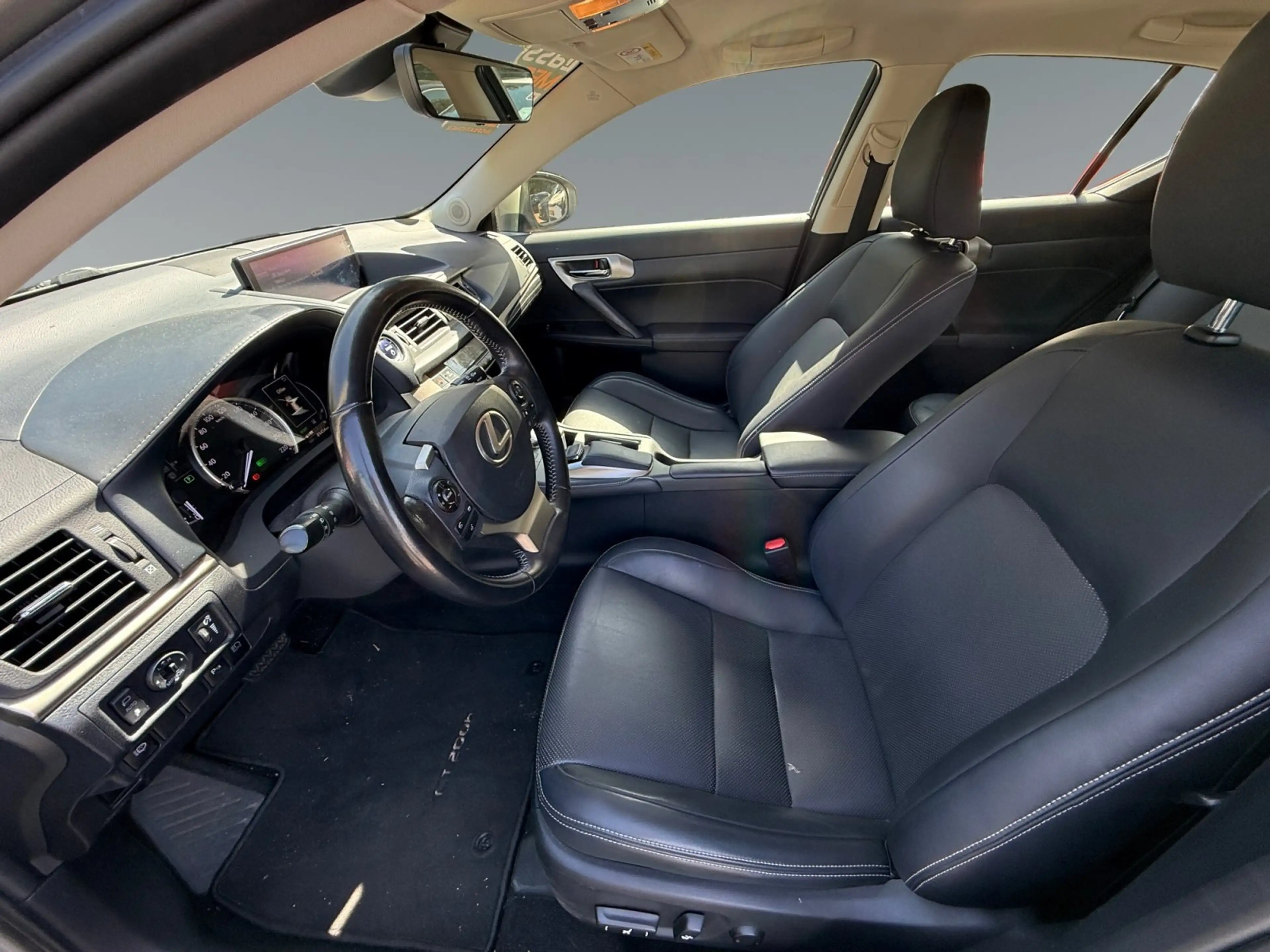 Lexus CT 200h Luxury Line AUT*Kamera*ACC*Navi*SHZ*LED — photo 10