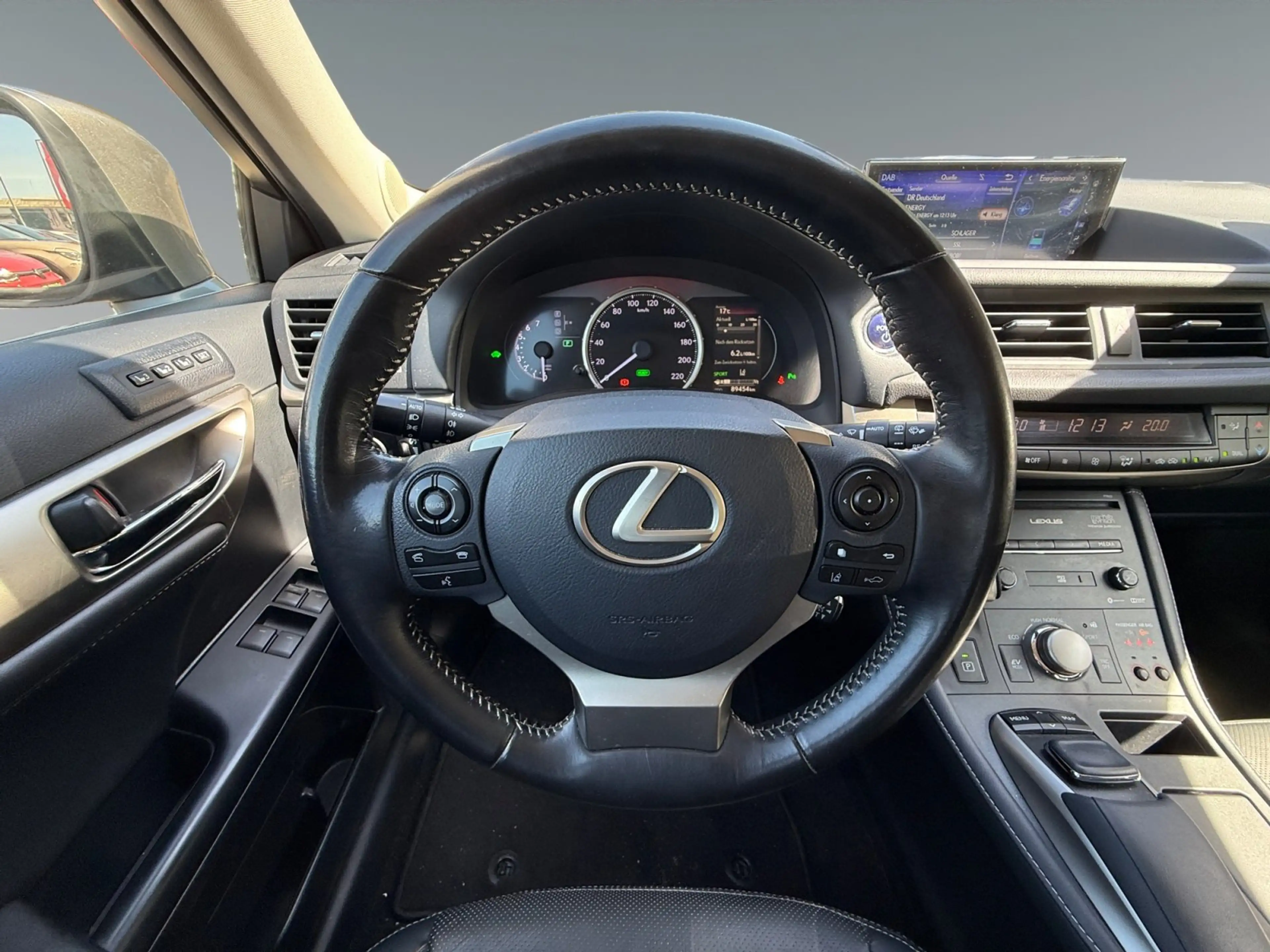 Lexus CT 200h Luxury Line AUT*Kamera*ACC*Navi*SHZ*LED — photo 13