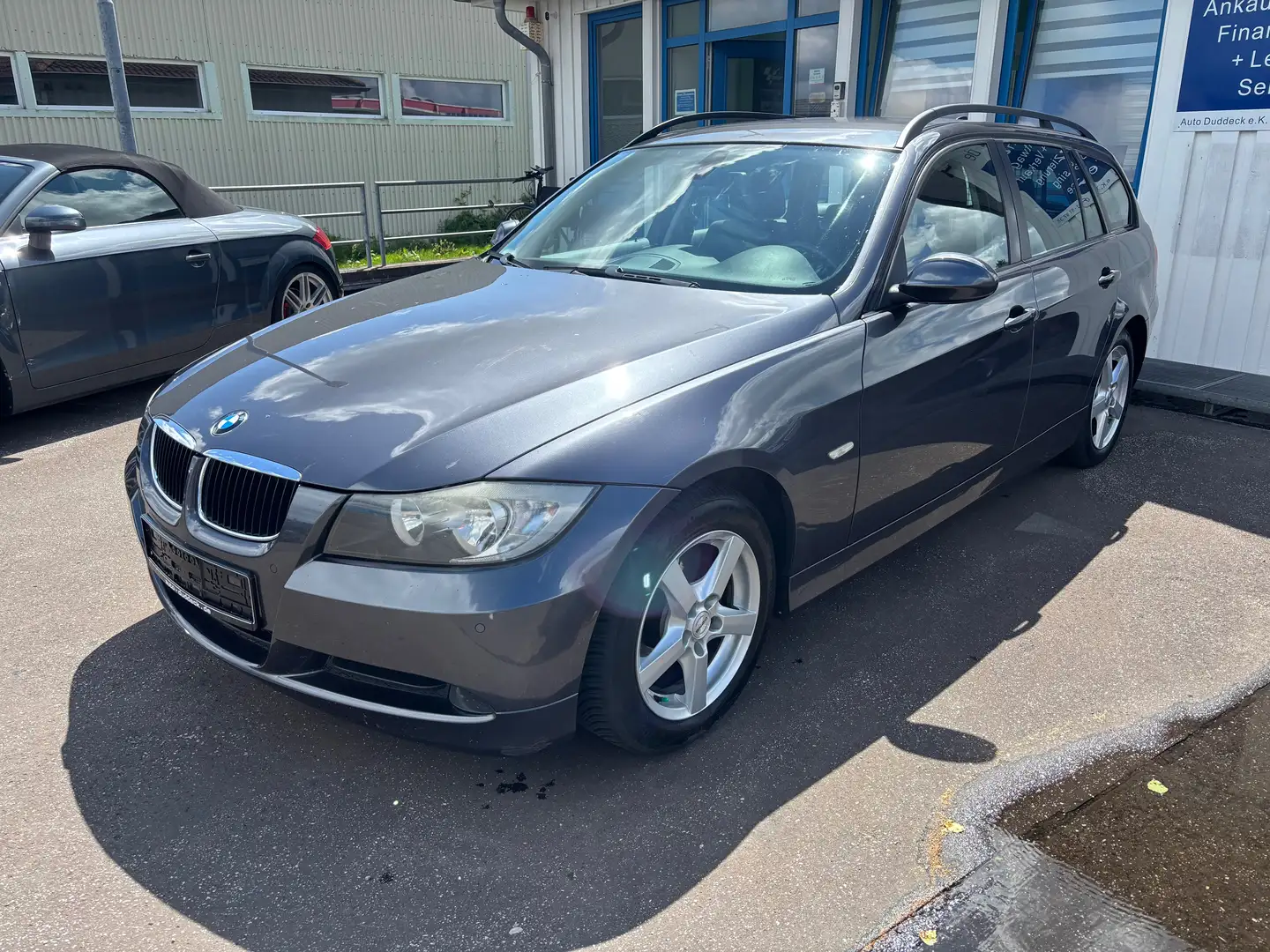 BMW 318 i Touring E91/Navi+PDC+SHZ/HU NEU Grau - 1