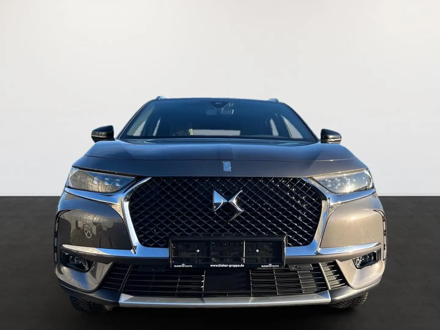 DS Automobiles DS 7 Crossback PureTech 180 Rivoli+ Gris - 2