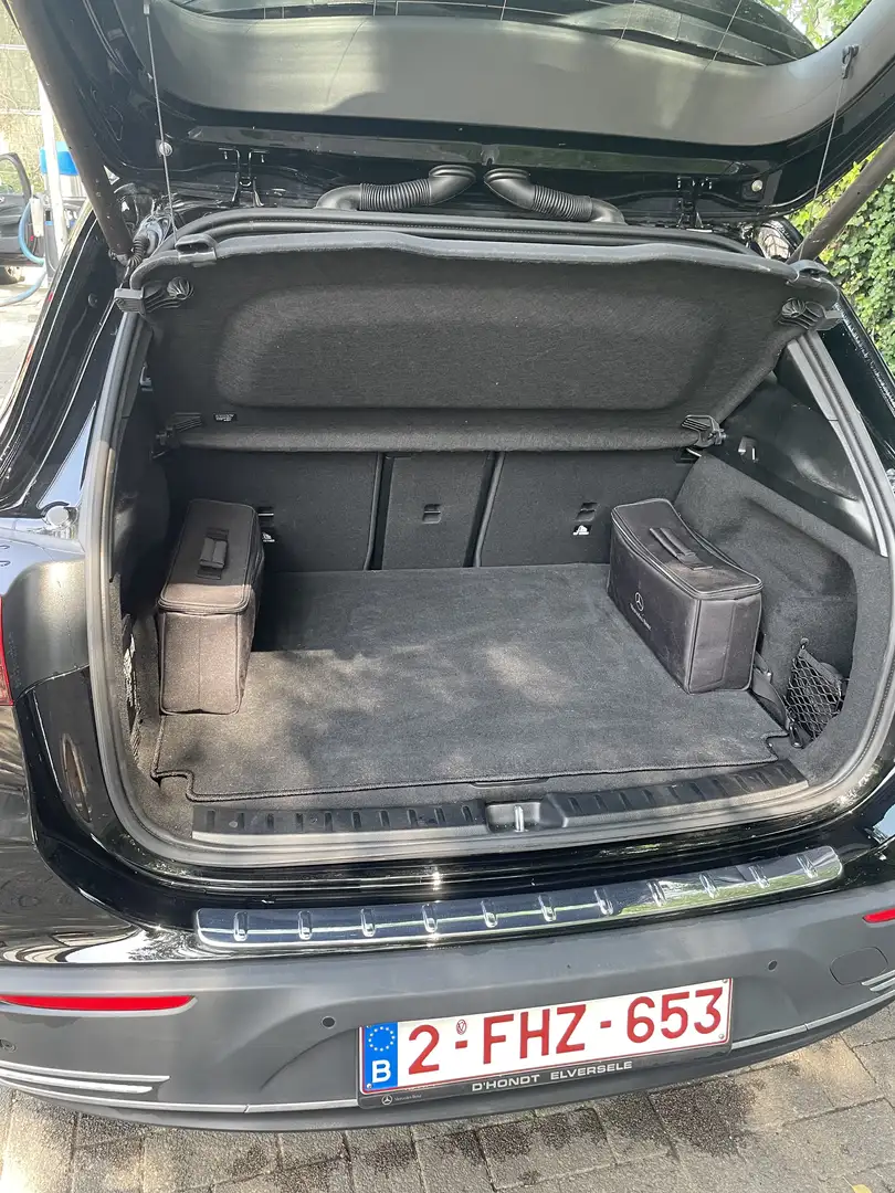Mercedes-Benz EQA 250 Electric Art - 2