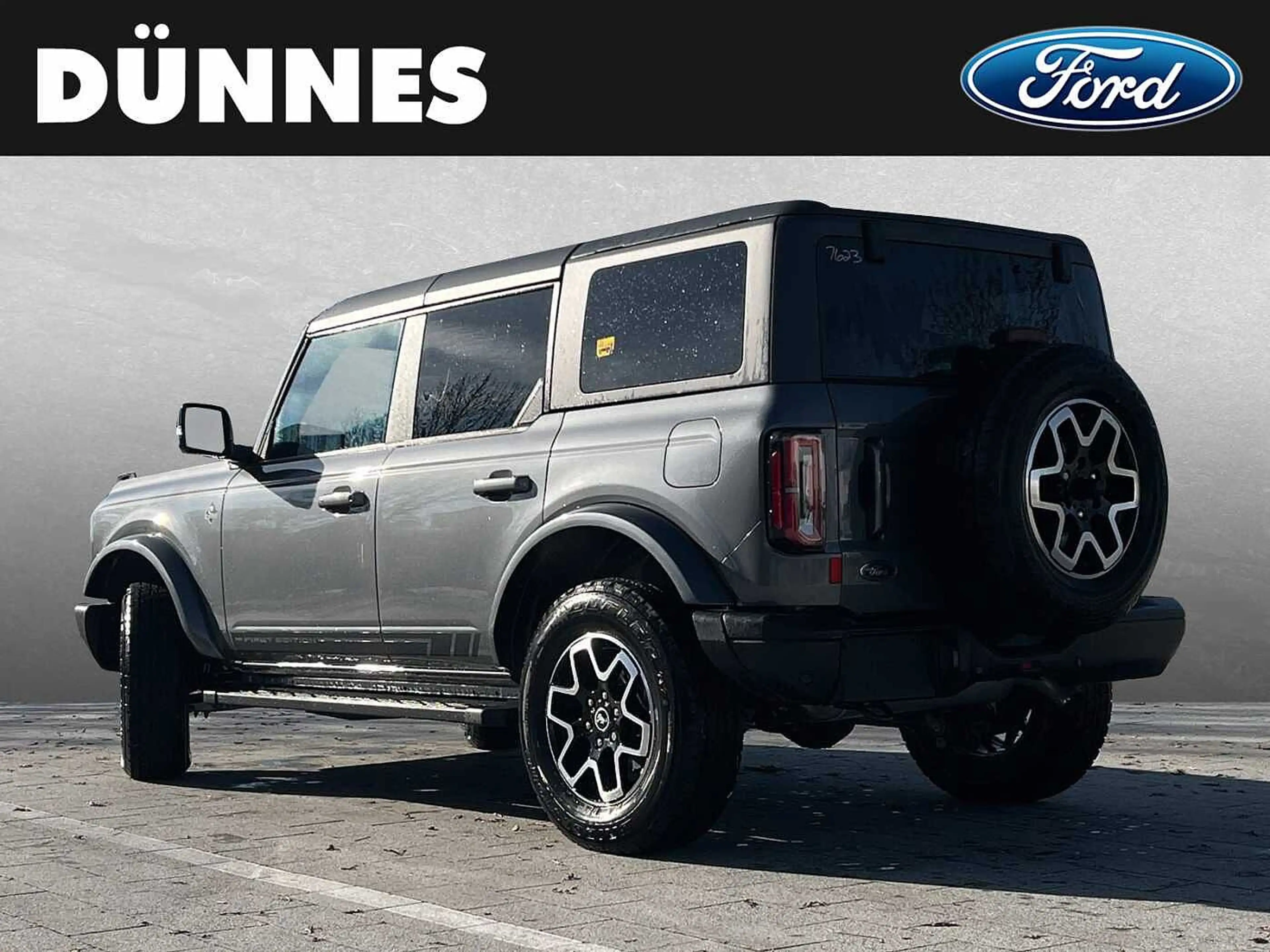 Ford Bronco 2.7 EcoBoost V6 Outer Banks — photo 2