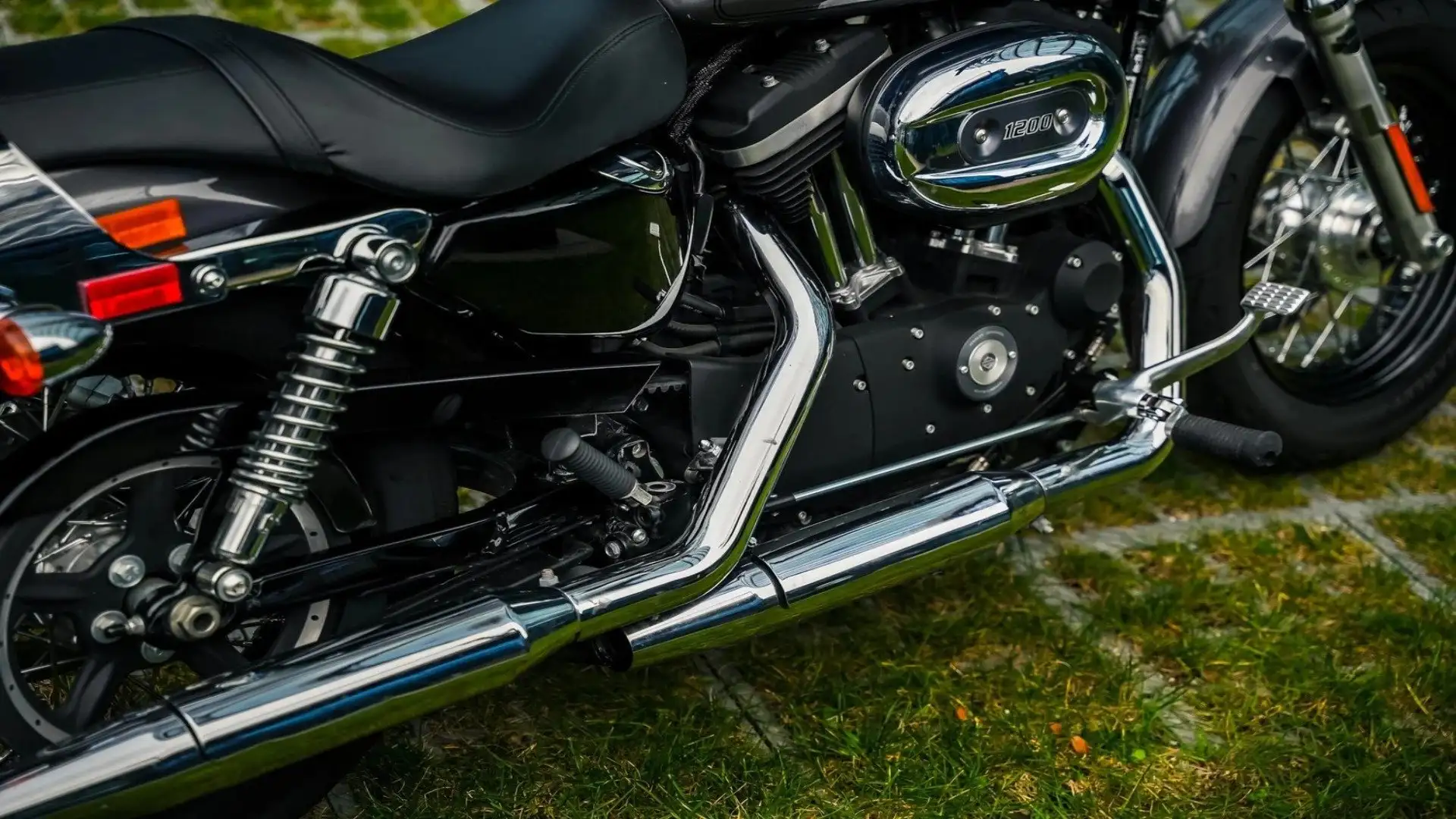 Harley-Davidson Sportster 1200 XL1200CB Gris - 2