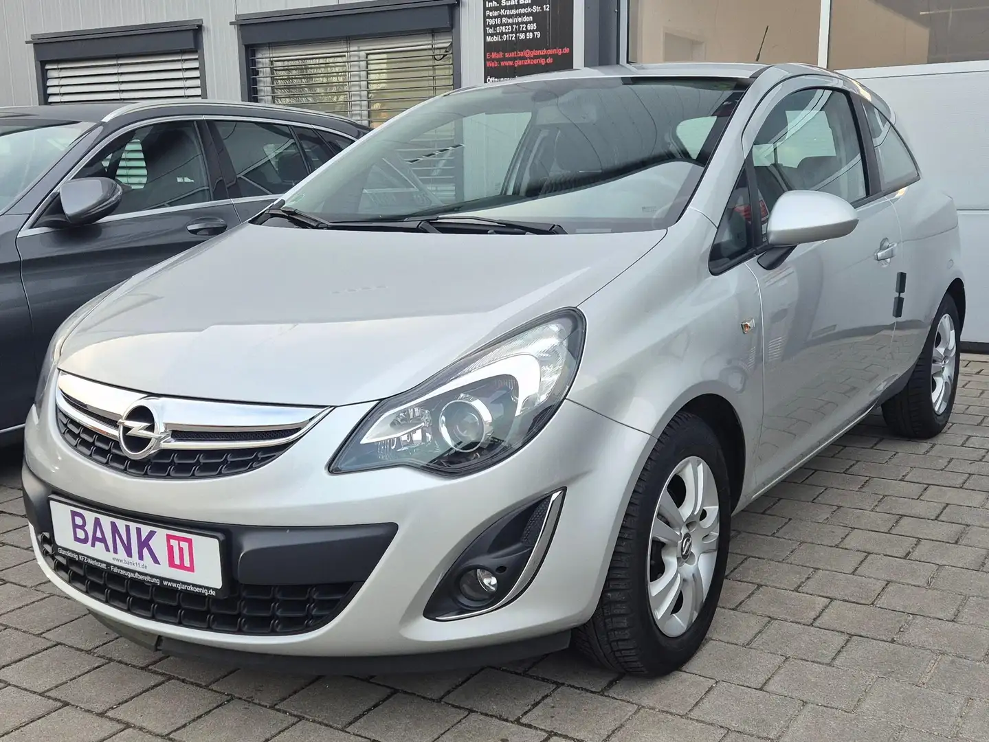 Opel Corsa Innovation Gris - 2