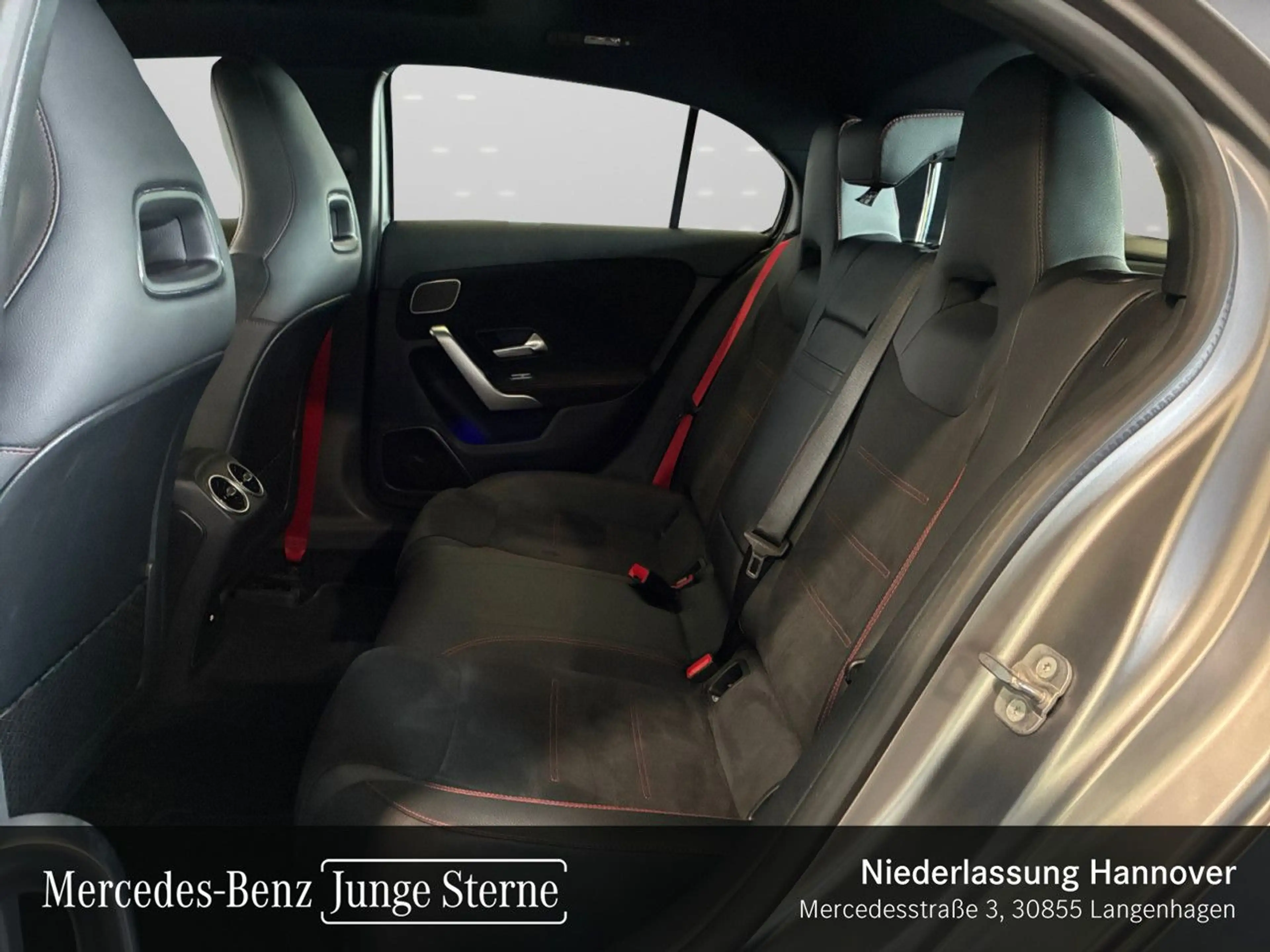 Mercedes-Benz A 45 AMG A 45 S 4M DRIVERS+PANO+360°+MULTIBEAM+BURMESTER — photo 11
