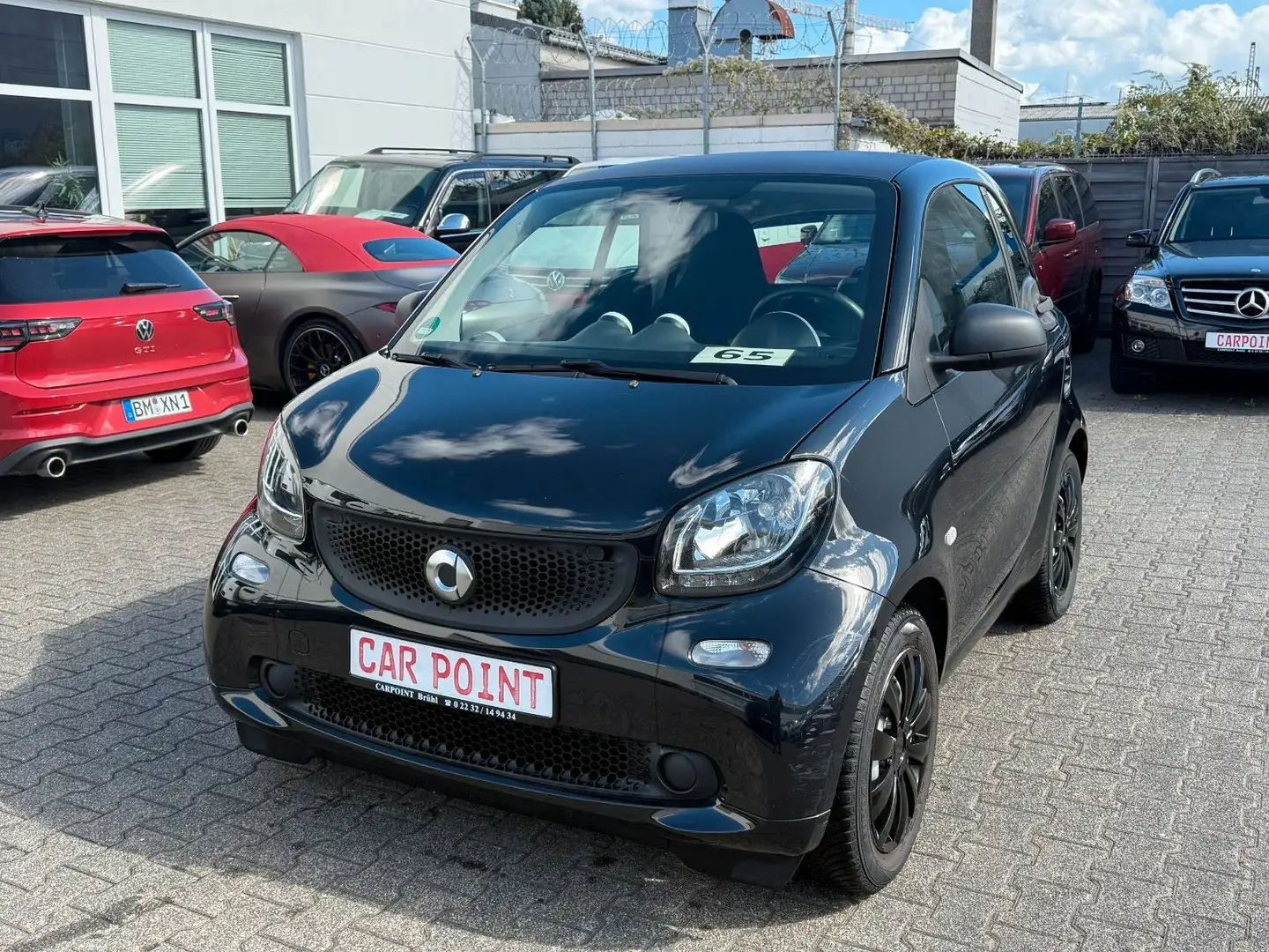 smart forTwo coupe LIMITER/WENIG KM /TÜV bis02/2027 Noir - 1