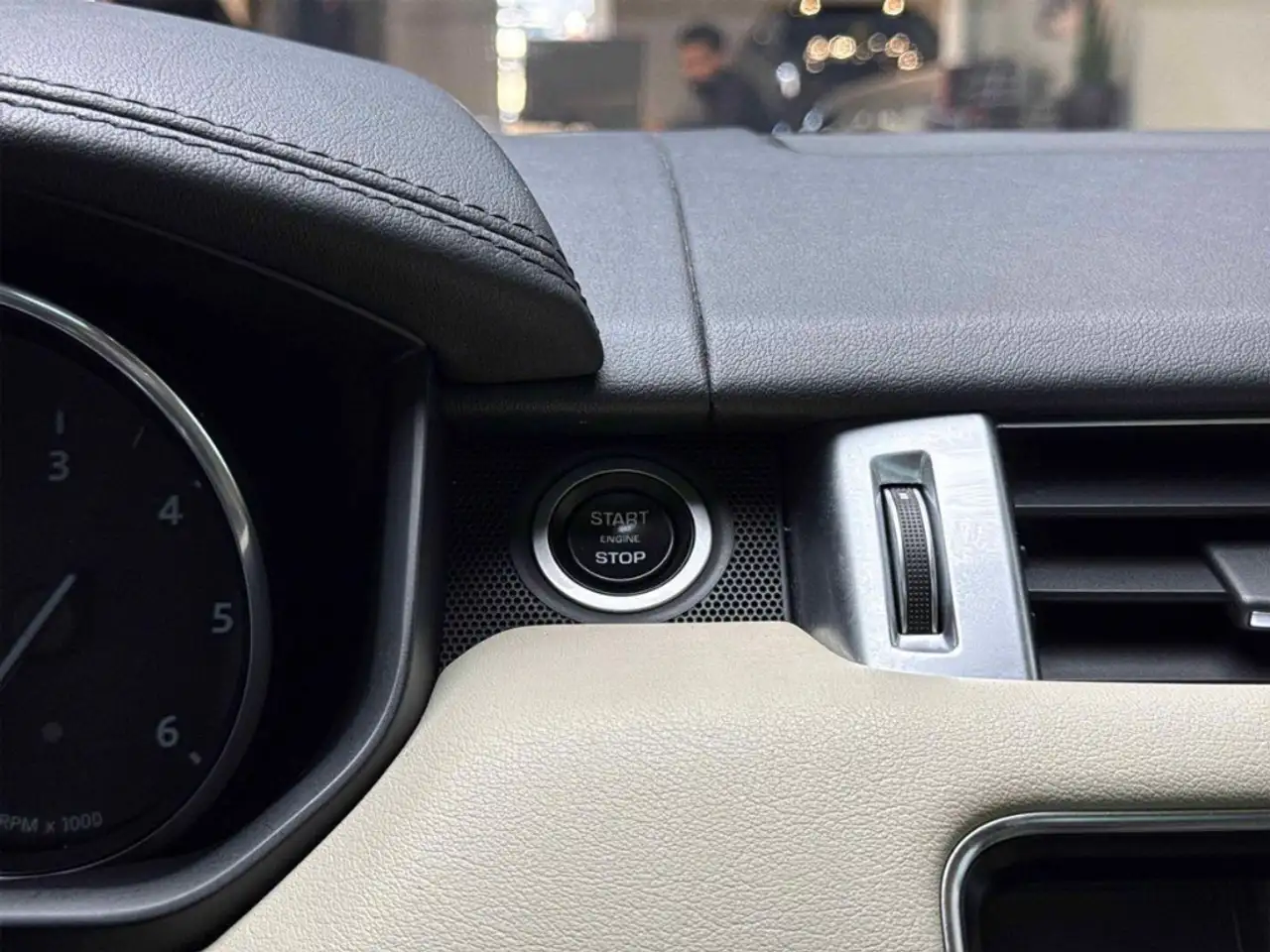 Land Rover Range Rover Sport SDV6 — photo 27 sur 43