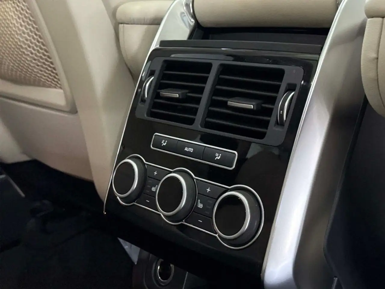 Land Rover Range Rover Sport SDV6 — photo 42 sur 43