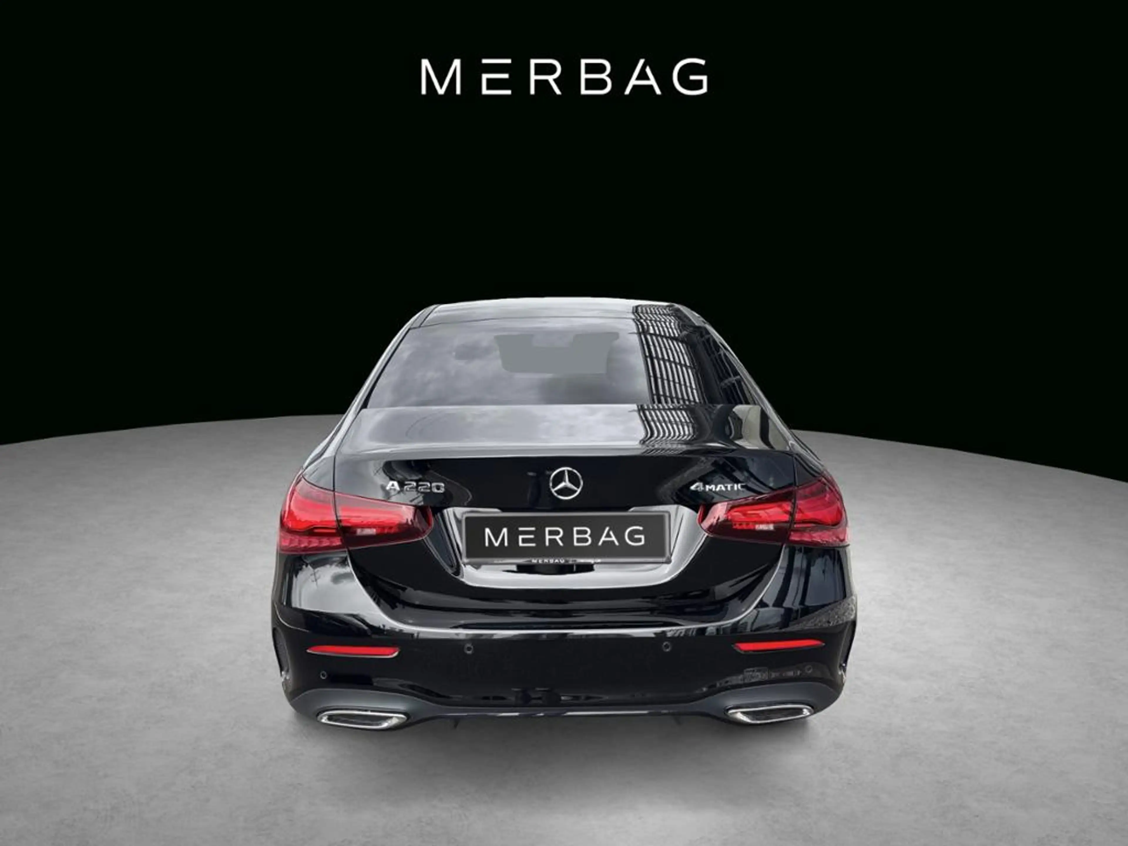 Mercedes-Benz A 220 4MATIC Limousine AMG AHK PANO LED KAMERA — photo 6