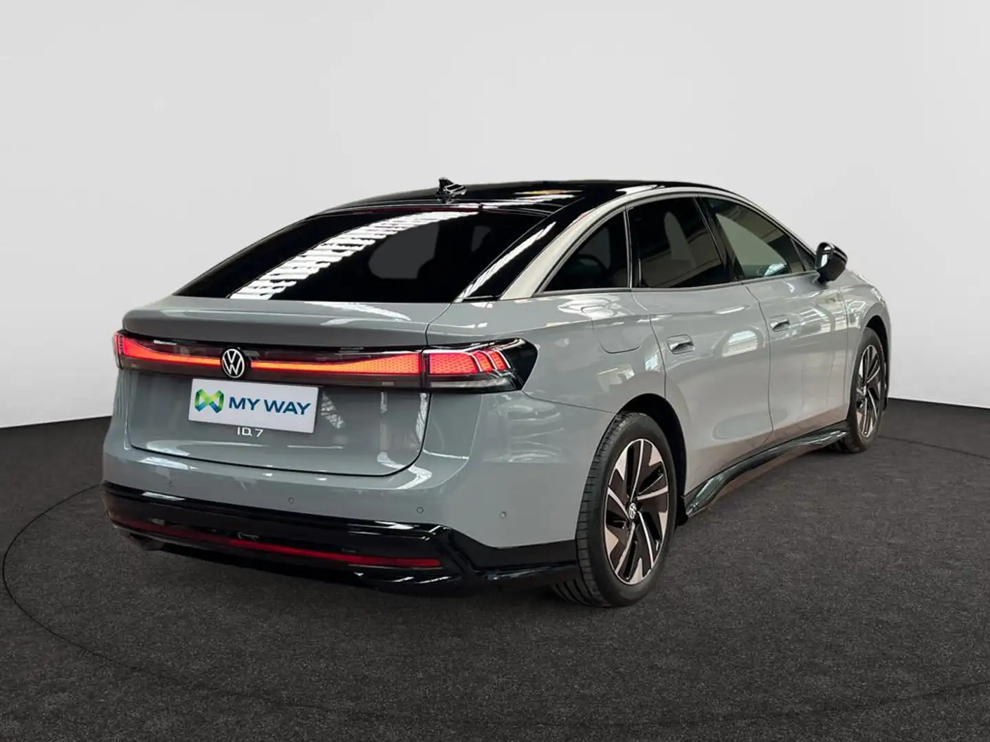 Volkswagen ID.7 Pro Business 77 kWh 210 kW (286 ch) Grijs - 2
