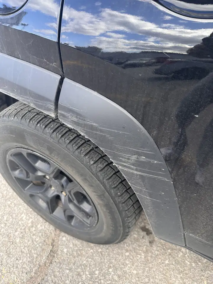 Jeep Cherokee снимка Jeep Cherokee