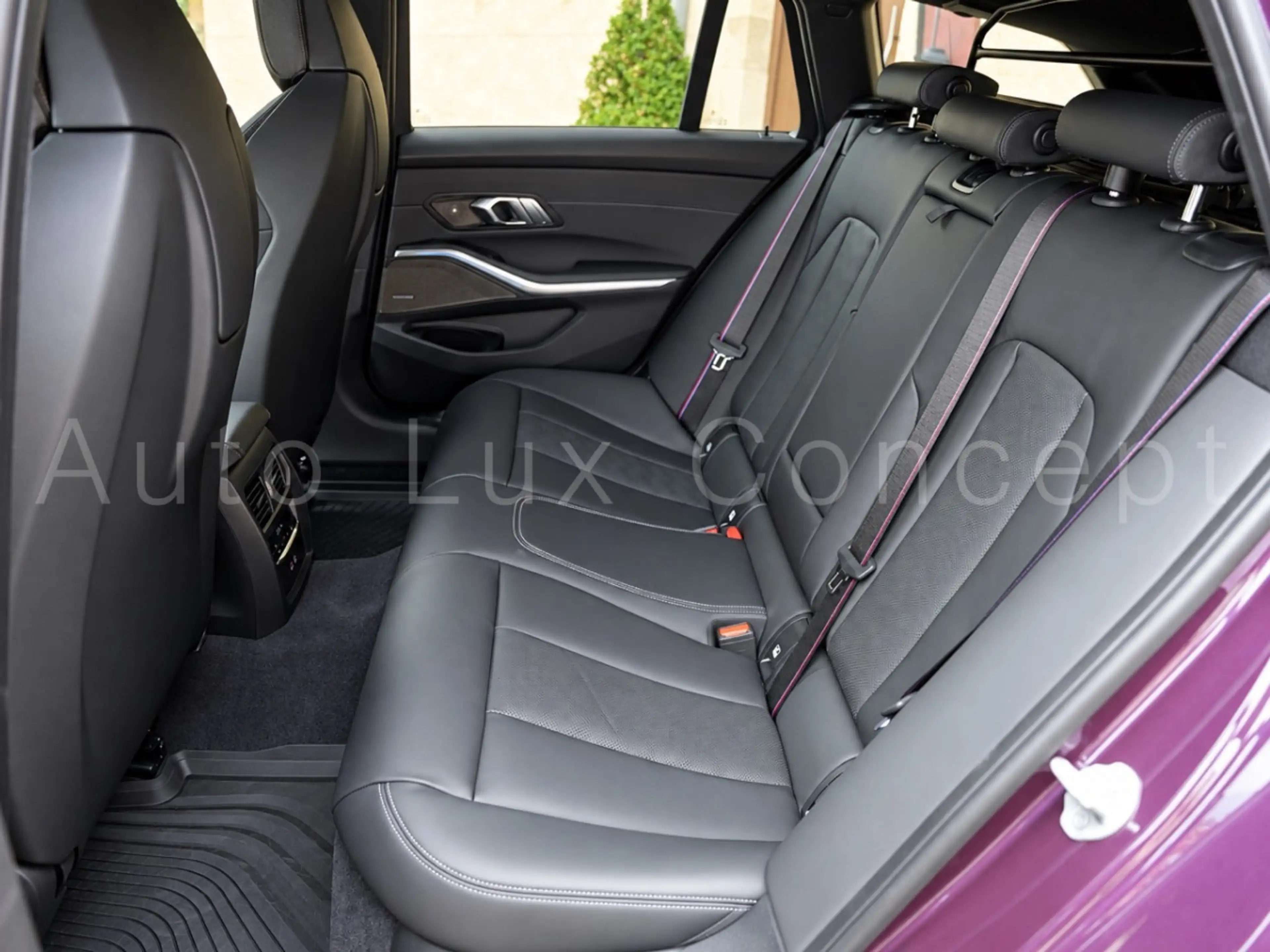 BMW M3 Competition M xDrive Touring — photo 9