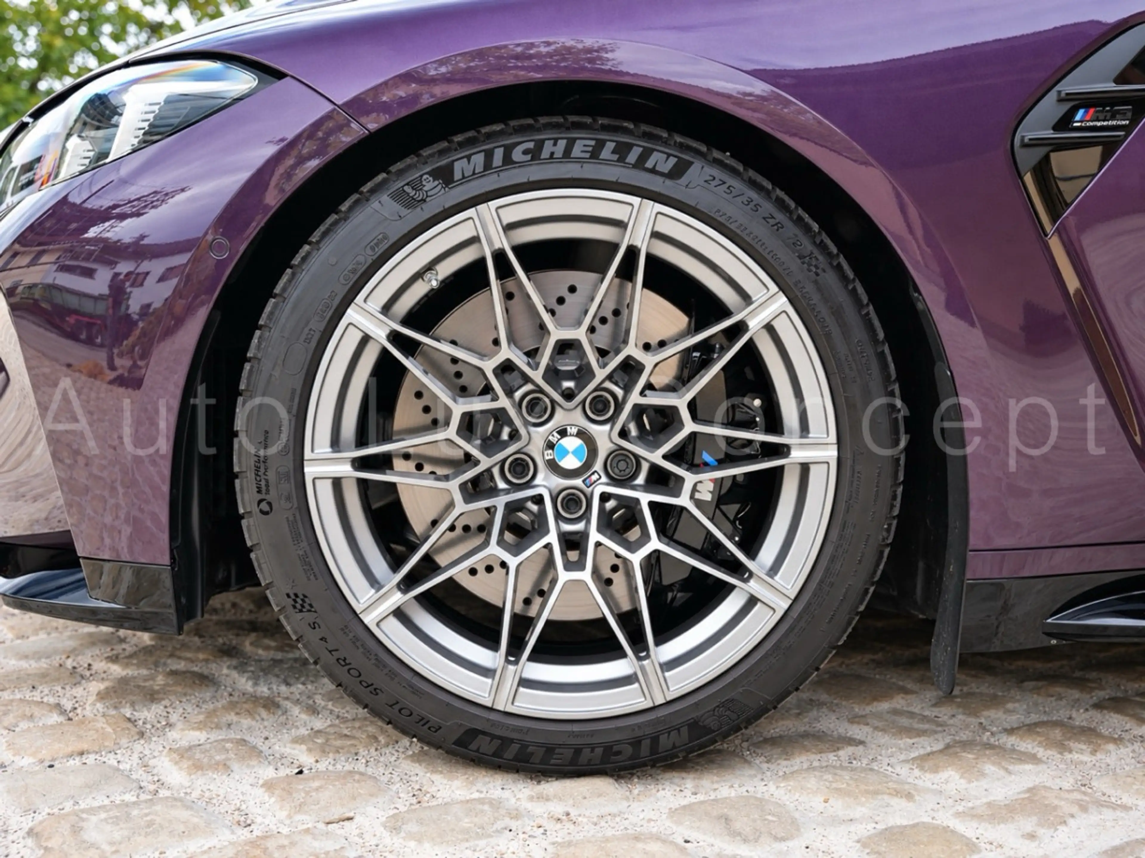 BMW M3 Competition M xDrive Touring — photo 12