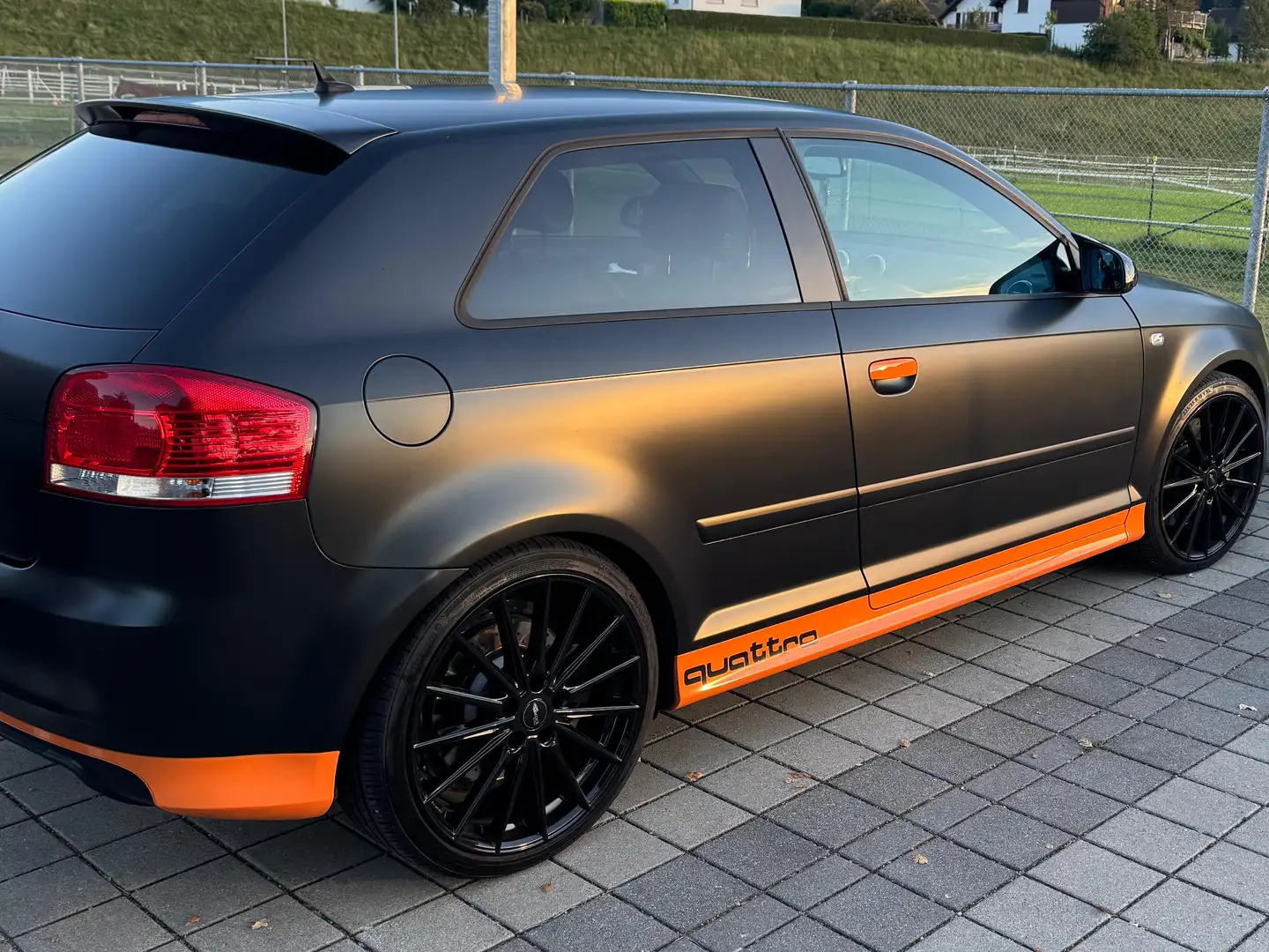 Audi S3 A3 S3 quattro Schwarz - 1