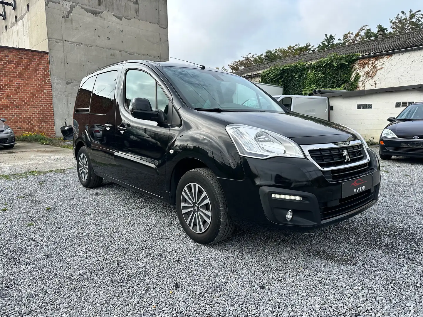 Peugeot Partner Partner Tepee 1.6i Premium Noir - 1