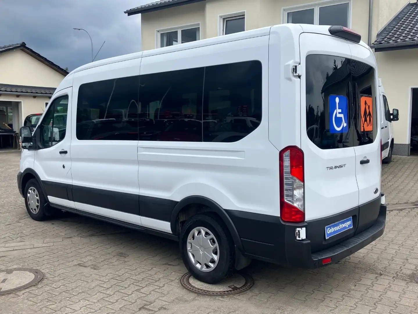 Ford Transit 310 L3 2.0 TDCi Autom. Rollstuhlrampe Blanco - 2